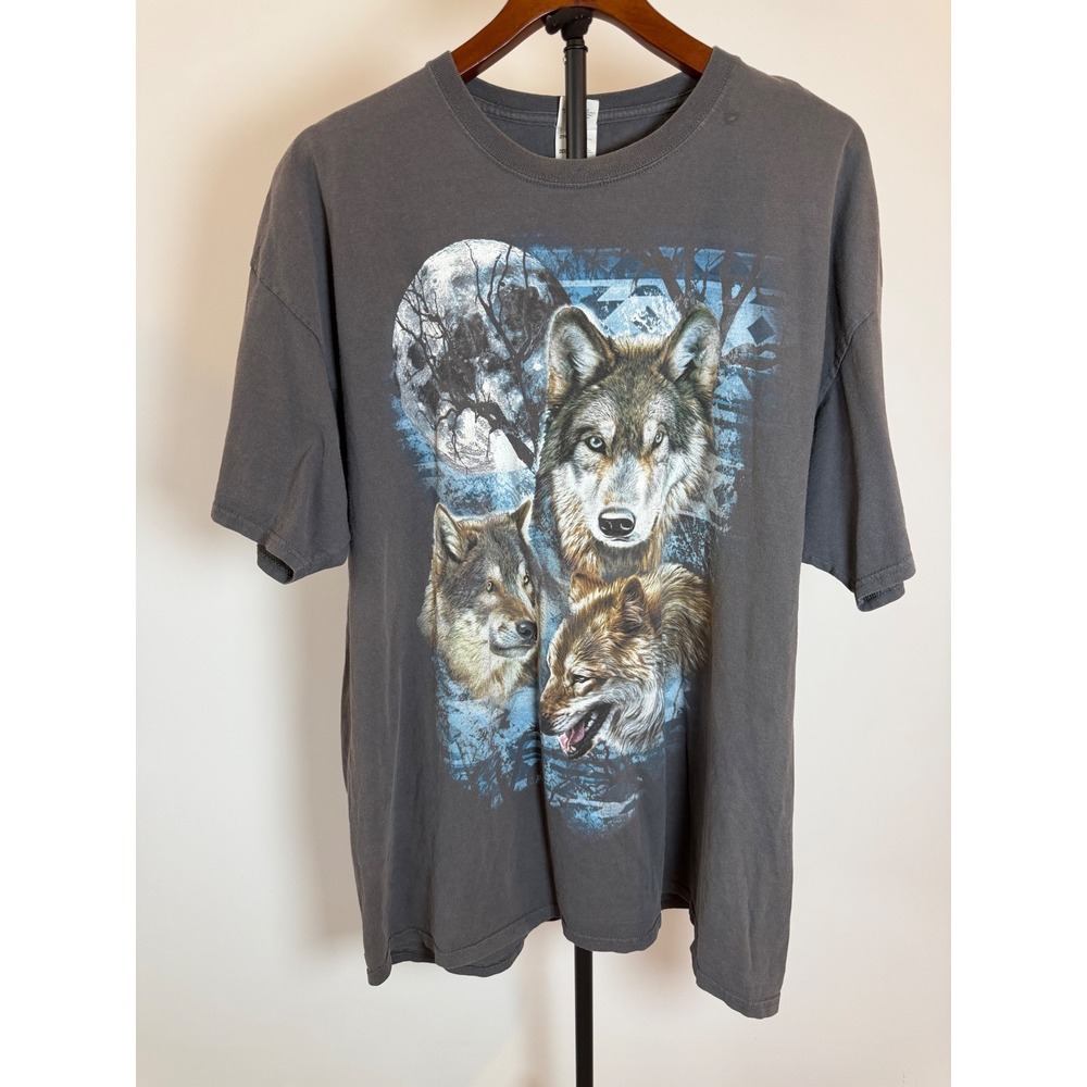 Fruit of the Loom Heavy HD Wolf Moon Graphic T-Shirt Mens 2XL Charcoal Grey